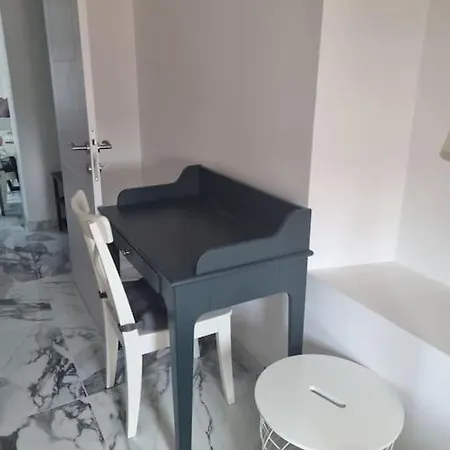 Apartamento Enjoy The Silence In Old Private Penthouse *