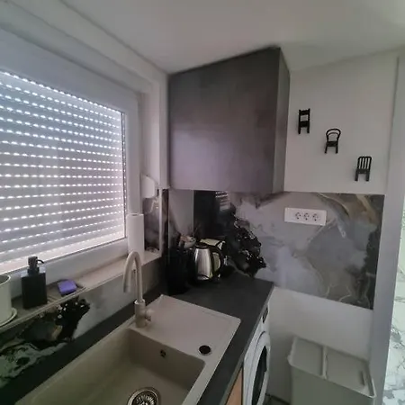 Apartamento Enjoy The Silence In Old Private Penthouse Zadar