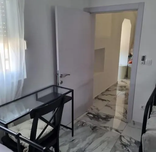 Enjoy The Silence In Old Private Penthouse * Zadar
