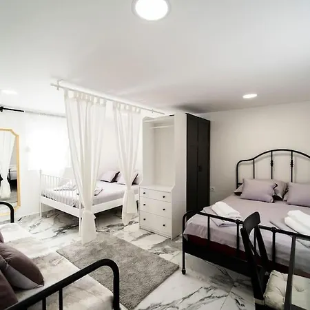 Enjoy The Silence In Old Private Penthouse Apartment Zadar