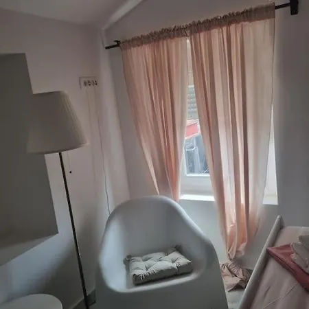 Enjoy The Silence In Old Private Penthouse Apartment Zadar