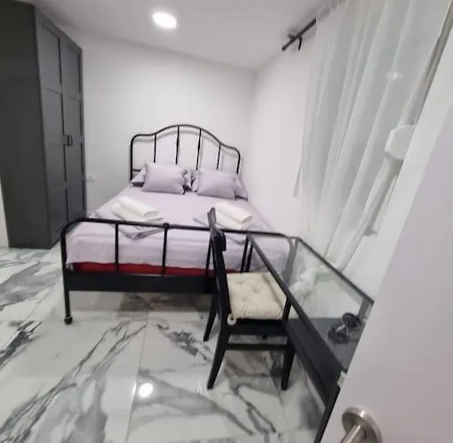 Enjoy The Silence In Old Private Penthouse 公寓 *