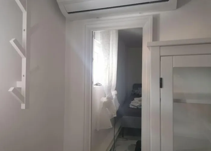 公寓 Enjoy The Silence In Old Private Penthouse