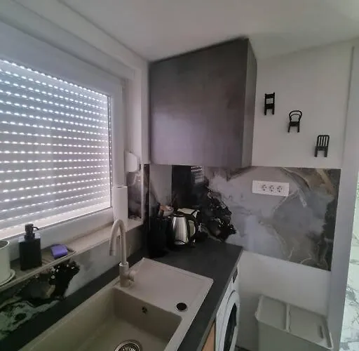 公寓 Enjoy The Silence In Old Private Penthouse 扎达尔