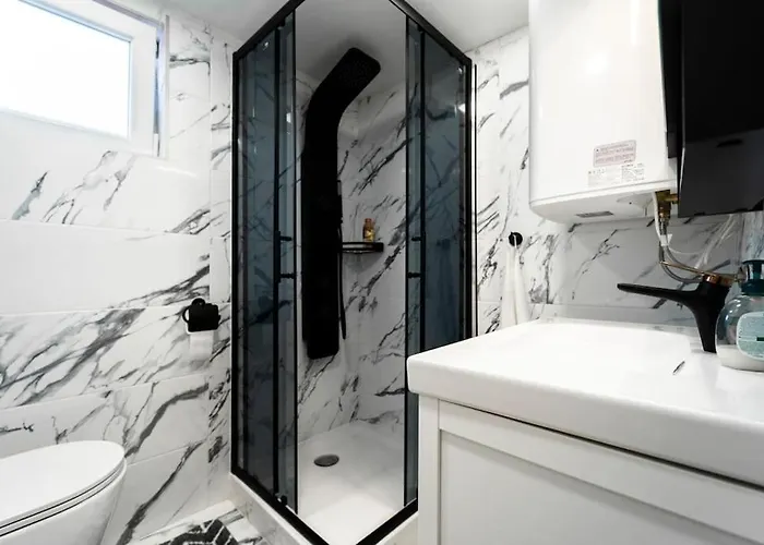 Enjoy The Silence In Old Private Penthouse