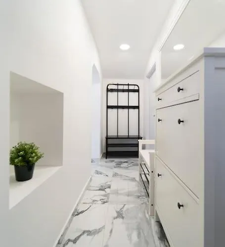 公寓 Enjoy The Silence In Old Private Penthouse