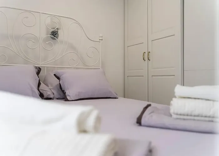 Enjoy The Silence In Old Private Penthouse * 扎达尔